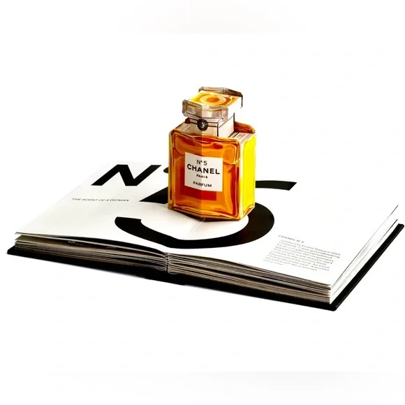 CHANEL Popup Fashion Book with White and Black Tweed Jacket Illustration Coffee Table Books